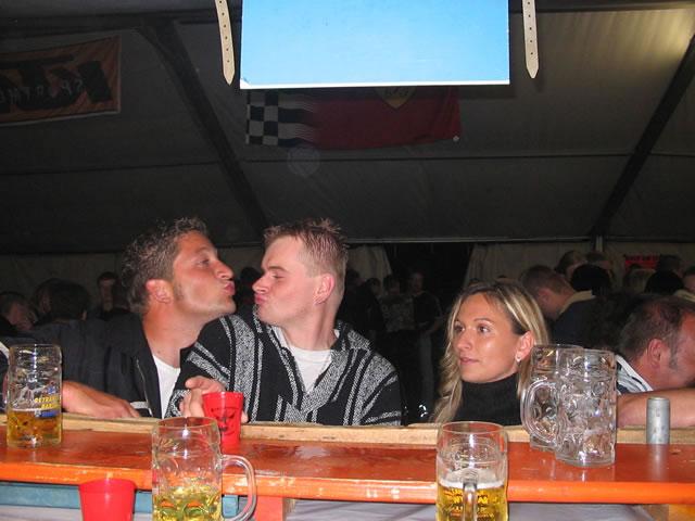 Tommy (184)_jpg.jpg